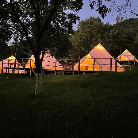 Duo Glamping Corbsori